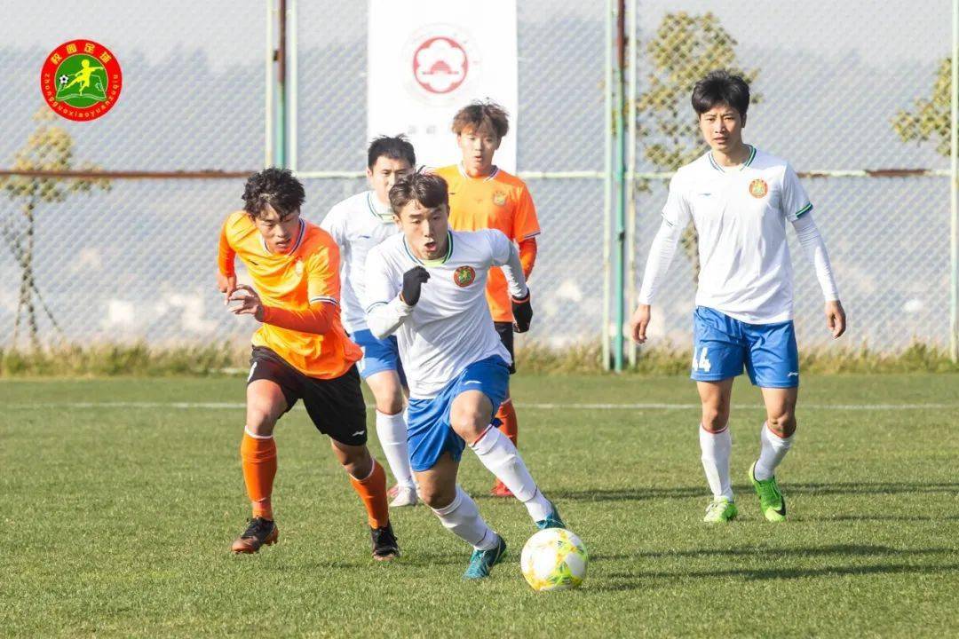  电竞少年逐梦赛场展现青春风采