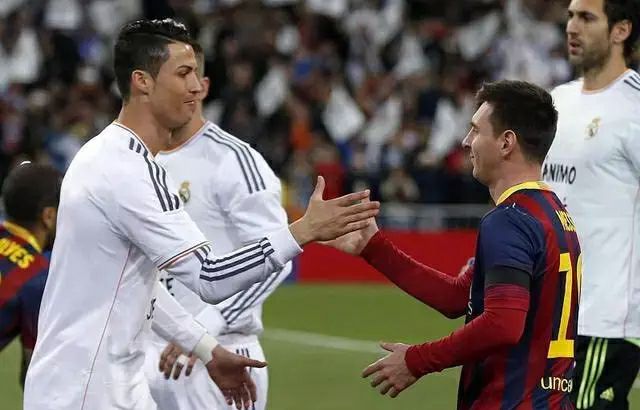  梅西领衔阿根廷队强势晋级美洲杯决赛圈